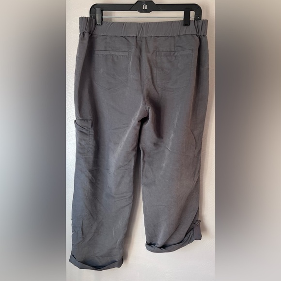 New York and Company Women’s Size 8 Pant - Picture 2 of 3